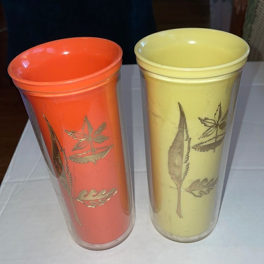2 Vtg Mid Century plastic tumblers with gold leaf design
